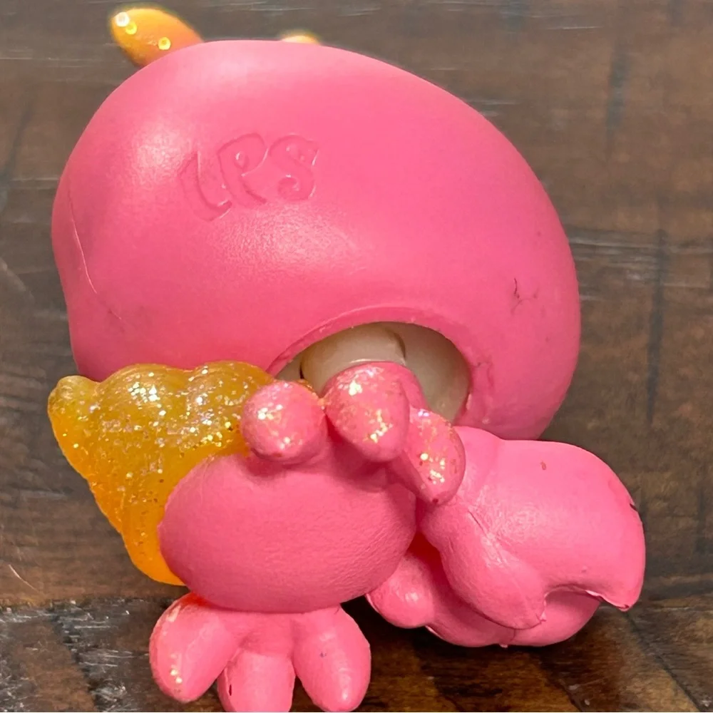 Littlest Pet Shop #1-69 Sunny Hiddencrab Pink Yellow‎ Glitter Hermit Crab